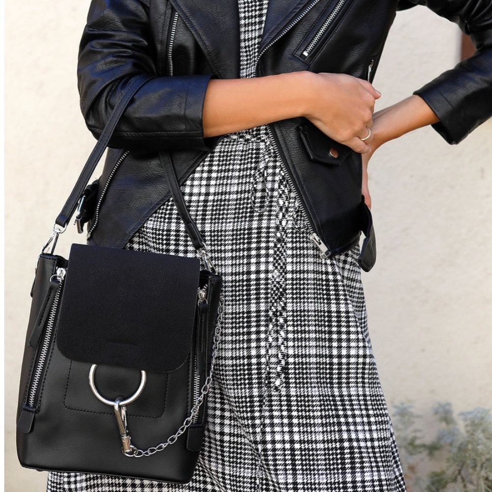Lulus Sidewalk Stunner Black Vegan Leather Backpack